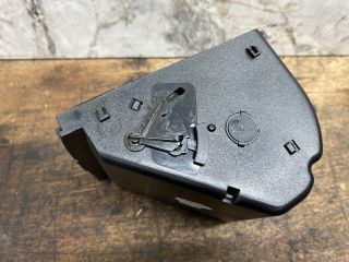 bontott VW MULTIVAN Első Tároló Rekesz