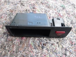 bontott VW MULTIVAN Első Tároló Rekesz