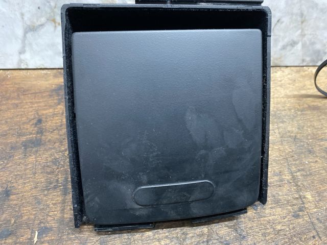 bontott VW MULTIVAN Első Tároló Rekesz