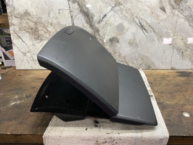 bontott VW MULTIVAN Első Tároló Rekesz