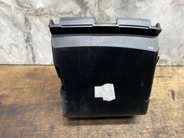 bontott VW MULTIVAN Első Tároló Rekesz