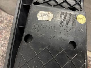 bontott VW MULTIVAN Első Tároló Rekesz