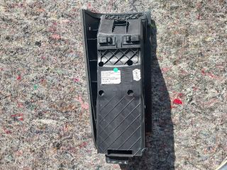 bontott VW MULTIVAN Első Tároló Rekesz