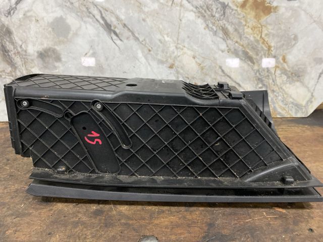 bontott VW MULTIVAN Első Tároló Rekesz