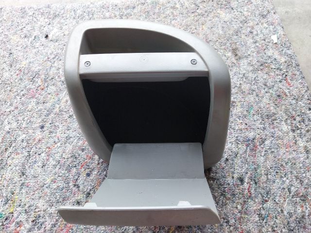 bontott VW MULTIVAN Első Tároló Rekesz