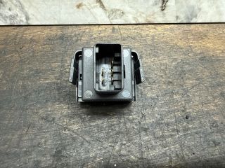 bontott VW MULTIVAN Fényszórómagasság Állító Kapcsoló