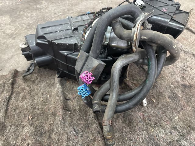 bontott VW MULTIVAN Fűtés Box