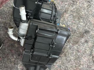 bontott VW MULTIVAN Fűtés Box