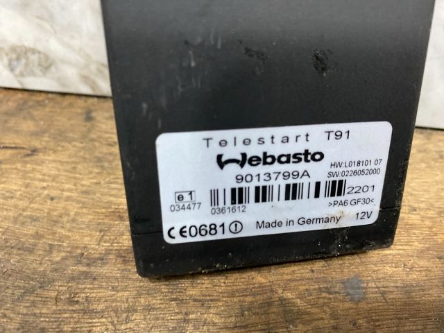 bontott VW MULTIVAN Fűtés Vezérlő Modul