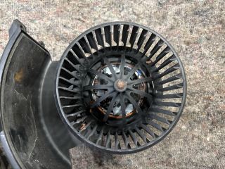 bontott VW MULTIVAN Fűtőmotor (Klímás)