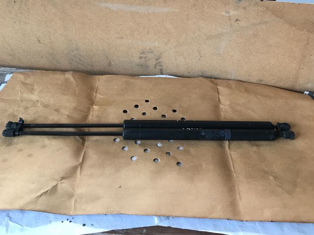 bontott VW MULTIVAN Gázrugós Kitámasztó Teleszkóp Pár Csomagtérajtó