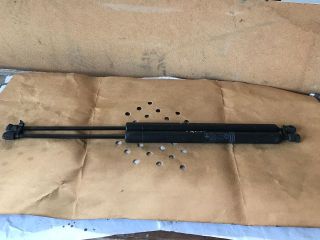 bontott VW MULTIVAN Gázrugós Kitámasztó Teleszkóp Pár Csomagtérajtó