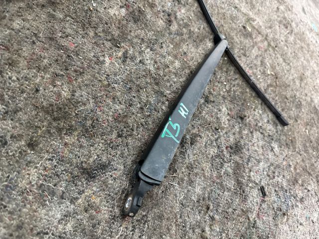 bontott VW MULTIVAN Hátsó Ablaktörlő Kar