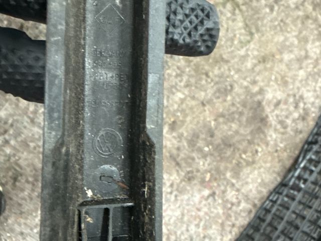 bontott VW MULTIVAN Hátsó Ablaktörlő Kar