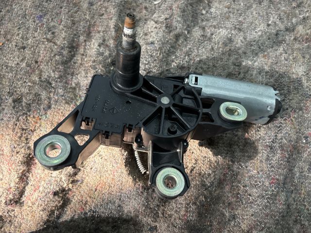 bontott VW MULTIVAN Hátsó Ablaktörlő Motor