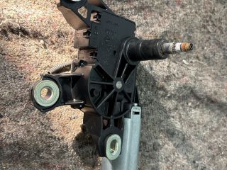 bontott VW MULTIVAN Hátsó Ablaktörlő Motor