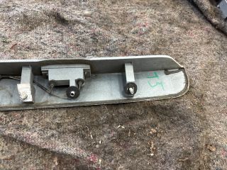 bontott VW MULTIVAN Hátsó Rendszámtábla Világítás