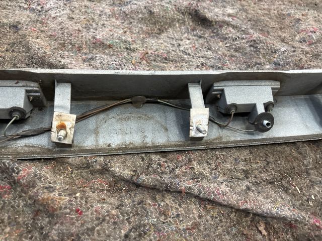 bontott VW MULTIVAN Hátsó Rendszámtábla Világítás