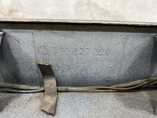 bontott VW MULTIVAN Hátsó Rendszámtábla Világítás