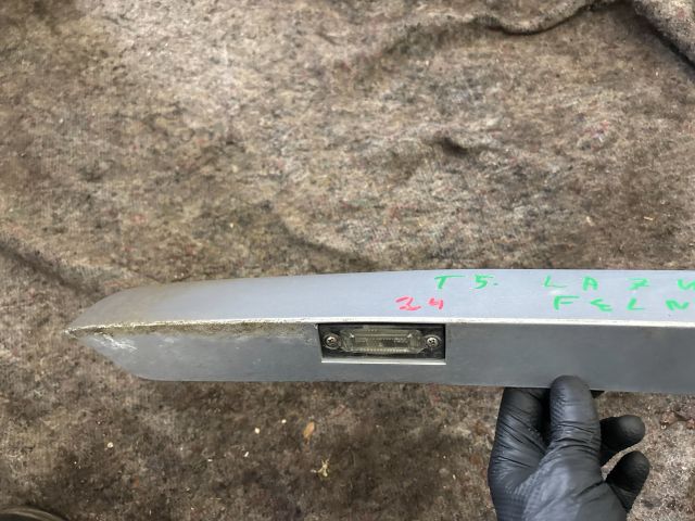 bontott VW MULTIVAN Hátsó Rendszámtábla Világítás