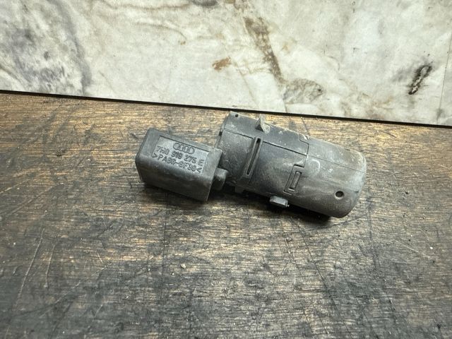 bontott VW MULTIVAN Hátsó Tolatóradar Fej