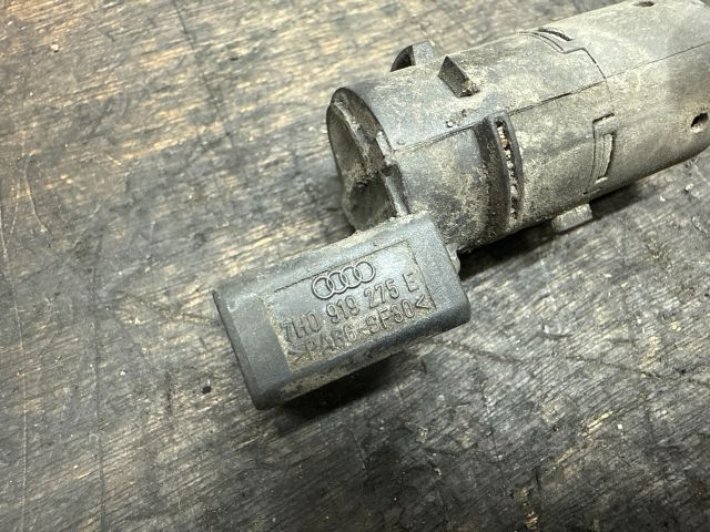 bontott VW MULTIVAN Hátsó Tolatóradar Fej