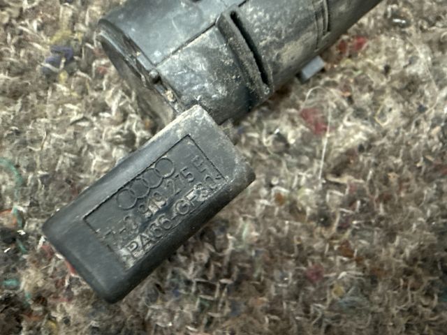 bontott VW MULTIVAN Hátsó Tolatóradar Fej