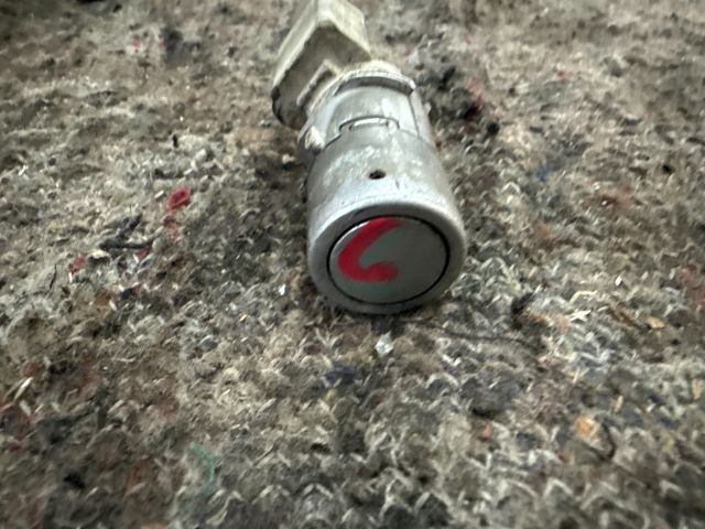 bontott VW MULTIVAN Hátsó Tolatóradar Fej