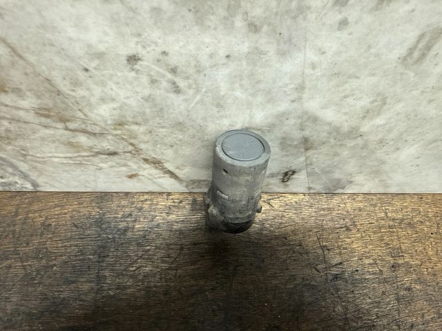 bontott VW MULTIVAN Hátsó Tolatóradar Fej