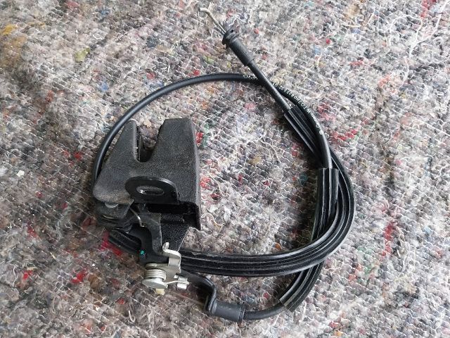 bontott VW MULTIVAN Jobb Csomagtérajtó Nyitó Bowden