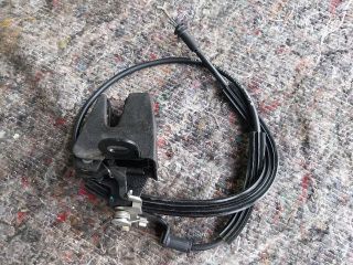 bontott VW MULTIVAN Jobb Csomagtérajtó Nyitó Bowden