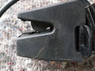 bontott VW MULTIVAN Jobb Csomagtérajtó Nyitó Bowden