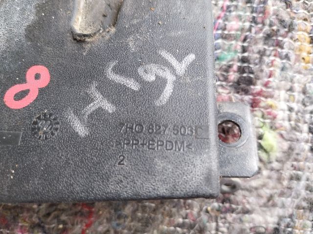 bontott VW MULTIVAN Jobb Csomagtérajtó Zárszerkezet