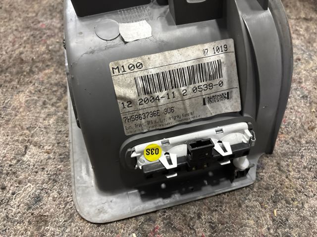 bontott VW MULTIVAN Jobb első Belső Küszöb Burkolat