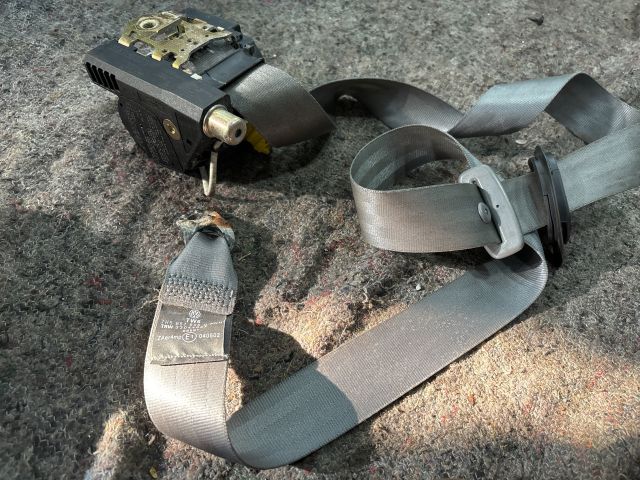 bontott VW MULTIVAN Jobb első Biztonsági Öv