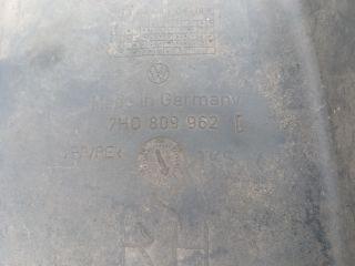 bontott VW MULTIVAN Jobb első Első Dobbetét (Kerékjárati, Műanyag)