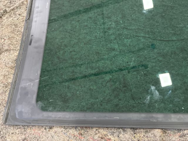 bontott VW MULTIVAN Jobb első Fixüveg (Ajtóban)