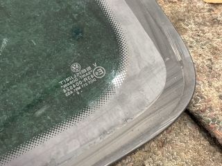 bontott VW MULTIVAN Jobb első Fixüveg (Ajtóban)