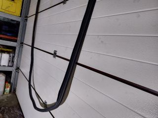 bontott VW MULTIVAN Jobb hátsó Gumikéder