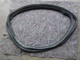 bontott VW MULTIVAN Jobb hátsó Gumikéder