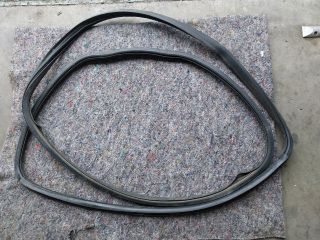 bontott VW MULTIVAN Jobb hátsó Gumikéder