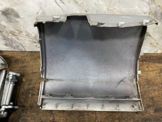 bontott VW MULTIVAN Jobb hátsó Lökhárító Sarok (Műanyag)