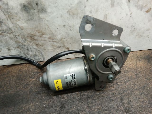 bontott VW MULTIVAN Jobb hátsó Tolóajtó Mozgató Motor