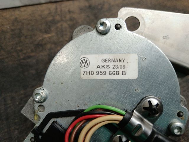 bontott VW MULTIVAN Jobb hátsó Tolóajtó Mozgató Motor