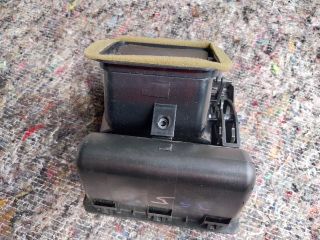 bontott VW MULTIVAN Jobb Szellőző