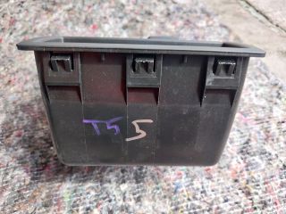 bontott VW MULTIVAN Jobb Szellőző