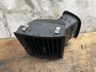 bontott VW MULTIVAN Jobb Szellőző