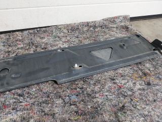 bontott VW MULTIVAN Jobb Tolóajtó Díszléc