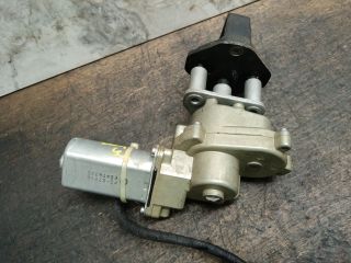 bontott VW MULTIVAN Jobb Tolóajtó Zárszerkezet