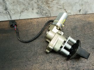 bontott VW MULTIVAN Jobb Tolóajtó Zárszerkezet